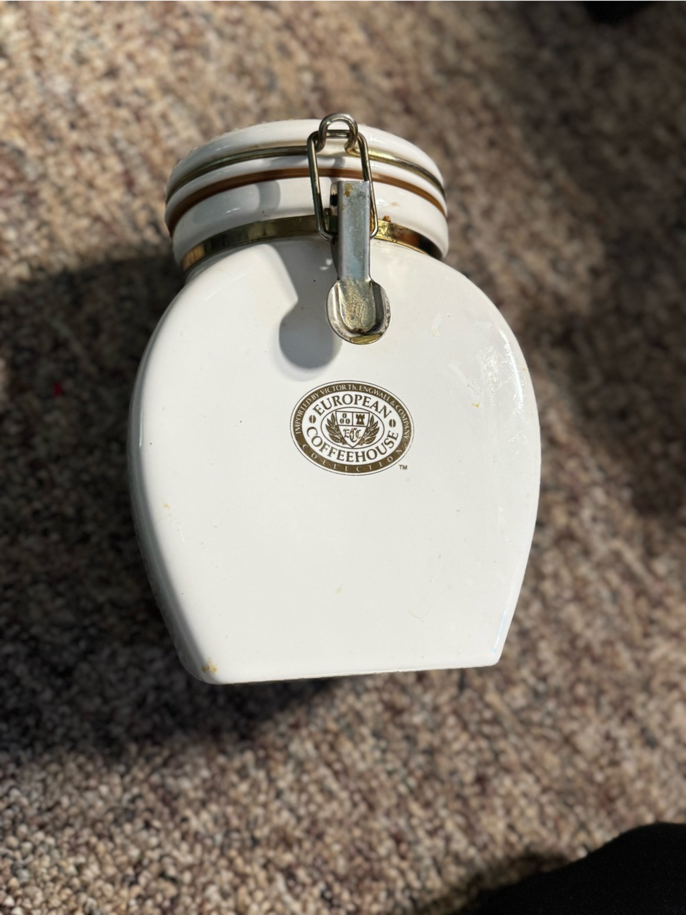 Coffee container